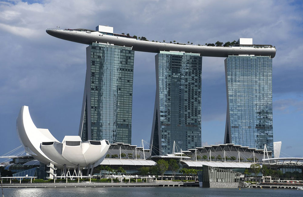 Marina Bay Sands Casino Reopens after Deep Cleaning